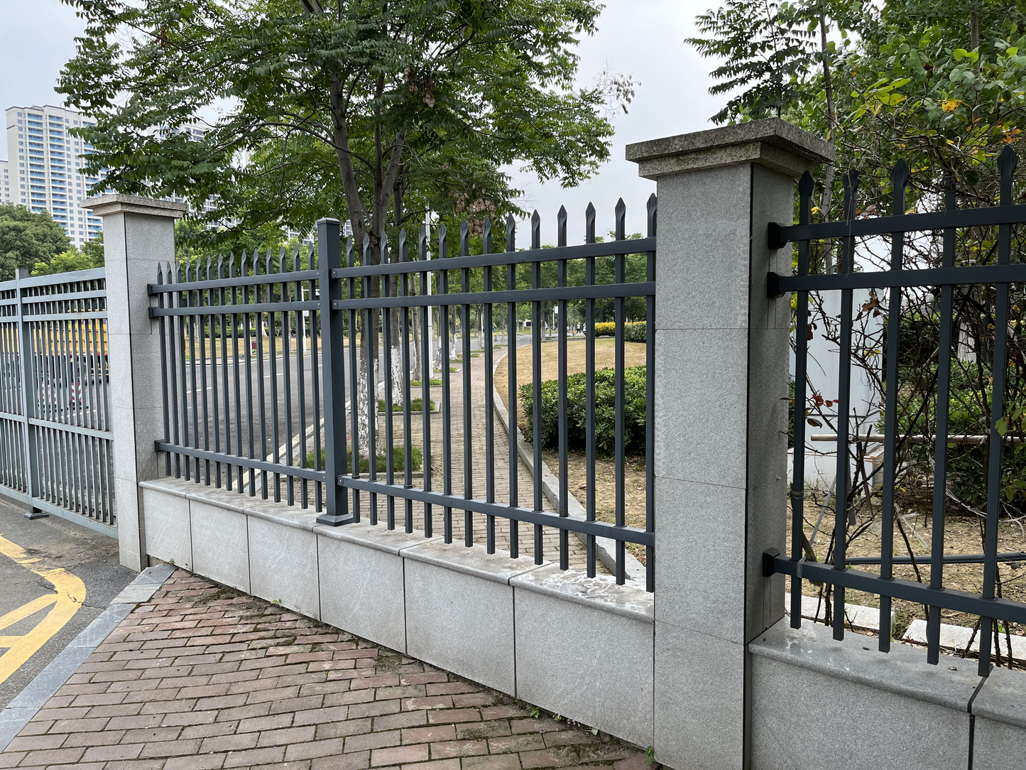 DIY 8X6 Fence Panel with Brackets